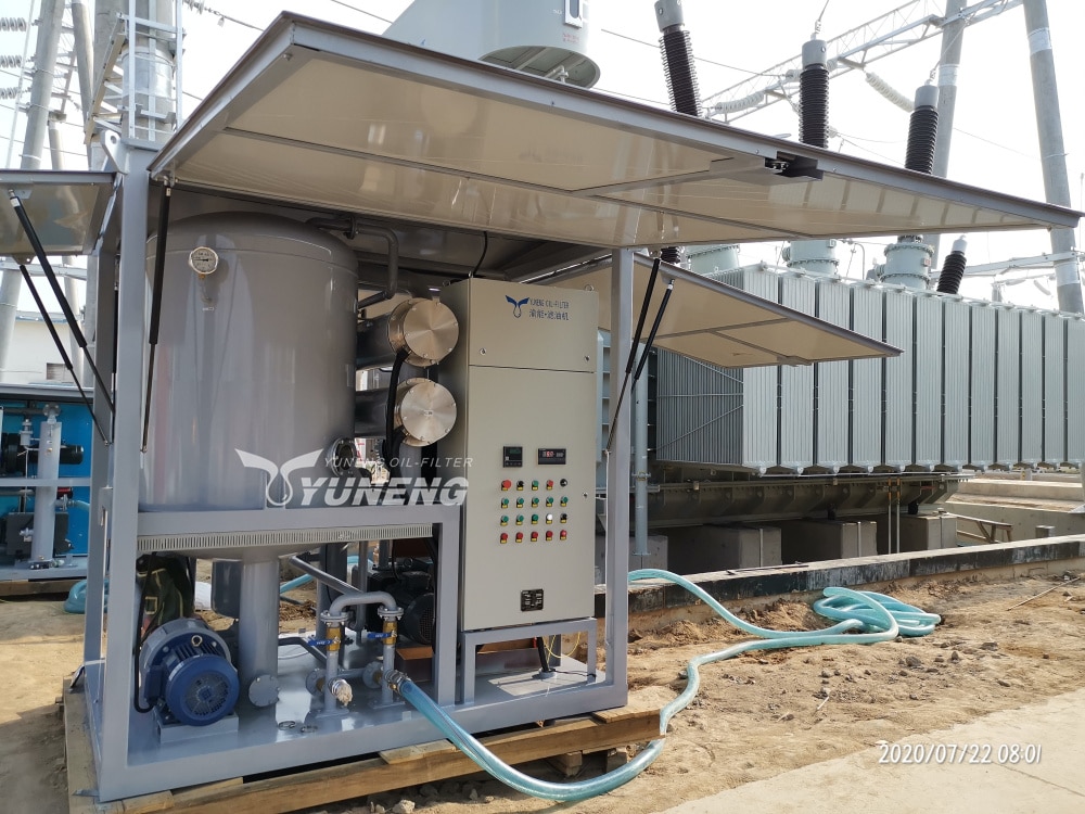 a transformer oil filtration machine is at a yard.